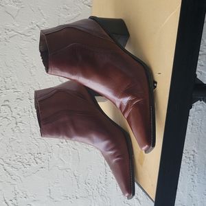 Ankle boots Stuart Weitzman